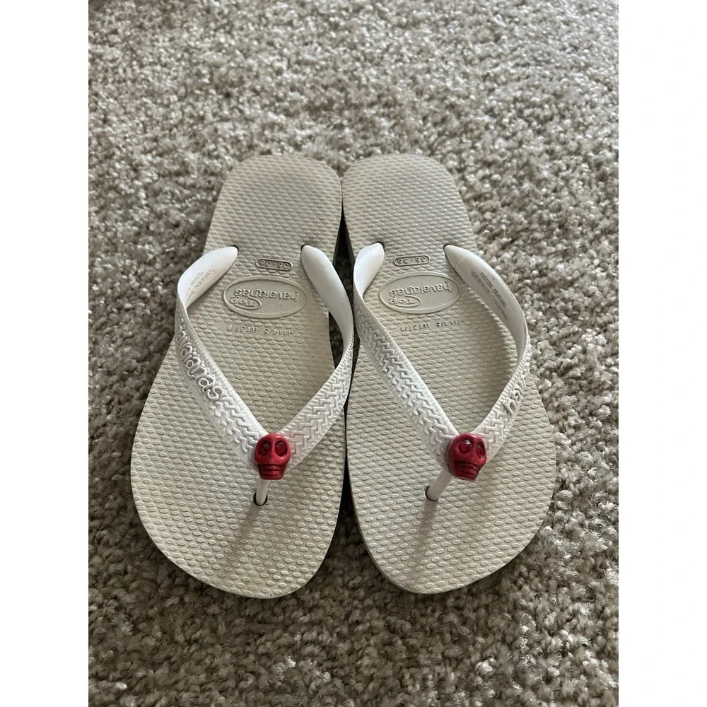 Havaianas Flip flop White With‎ Red Skull Charm Crystal Eyes Eur 37